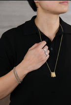Scapular