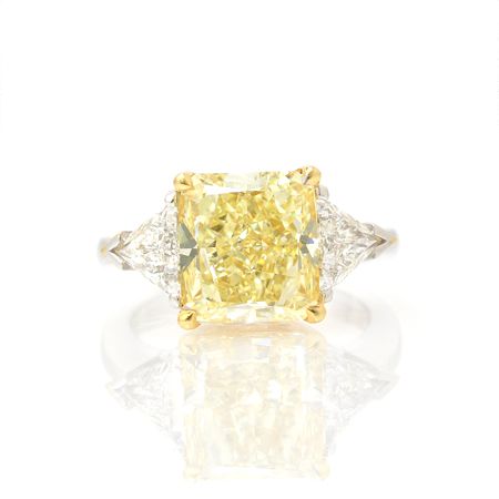 Canary diamond princess on sale cut